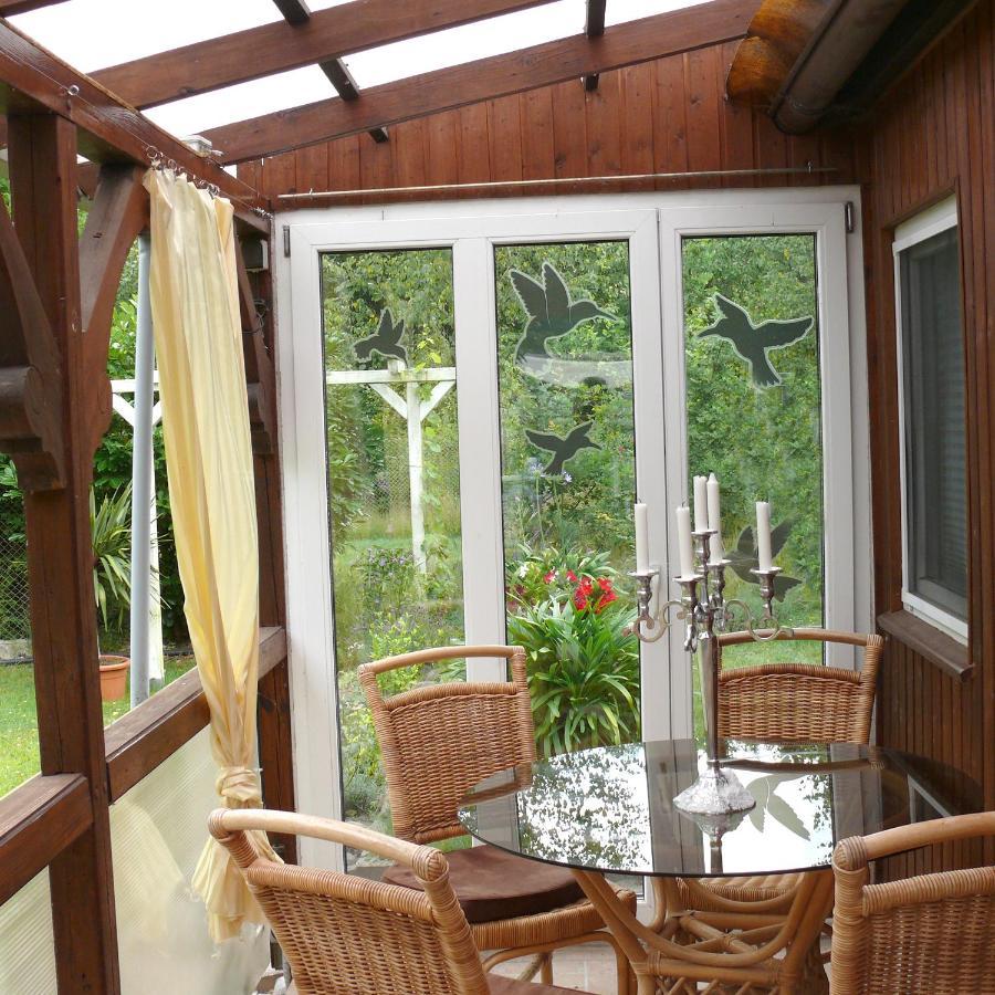 Bungalow Im Maerchengarten Krauschwitz Exteriör bild